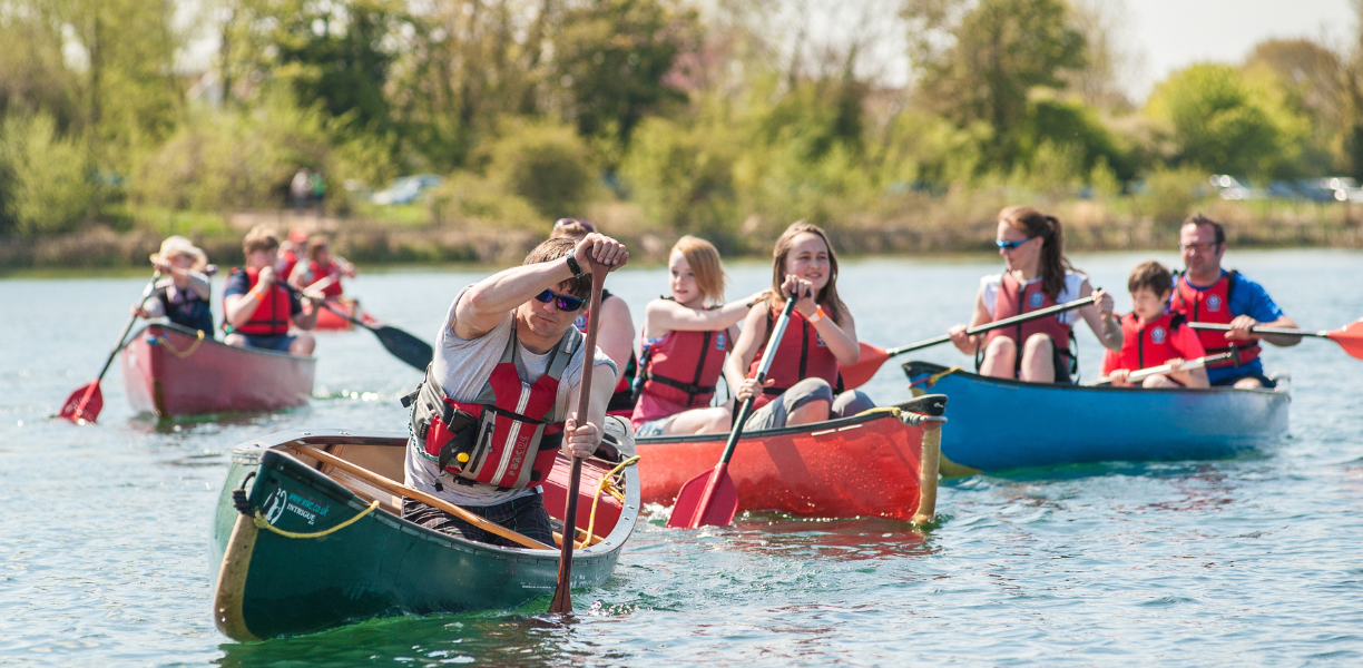 Cotswold Water Park Kayaking